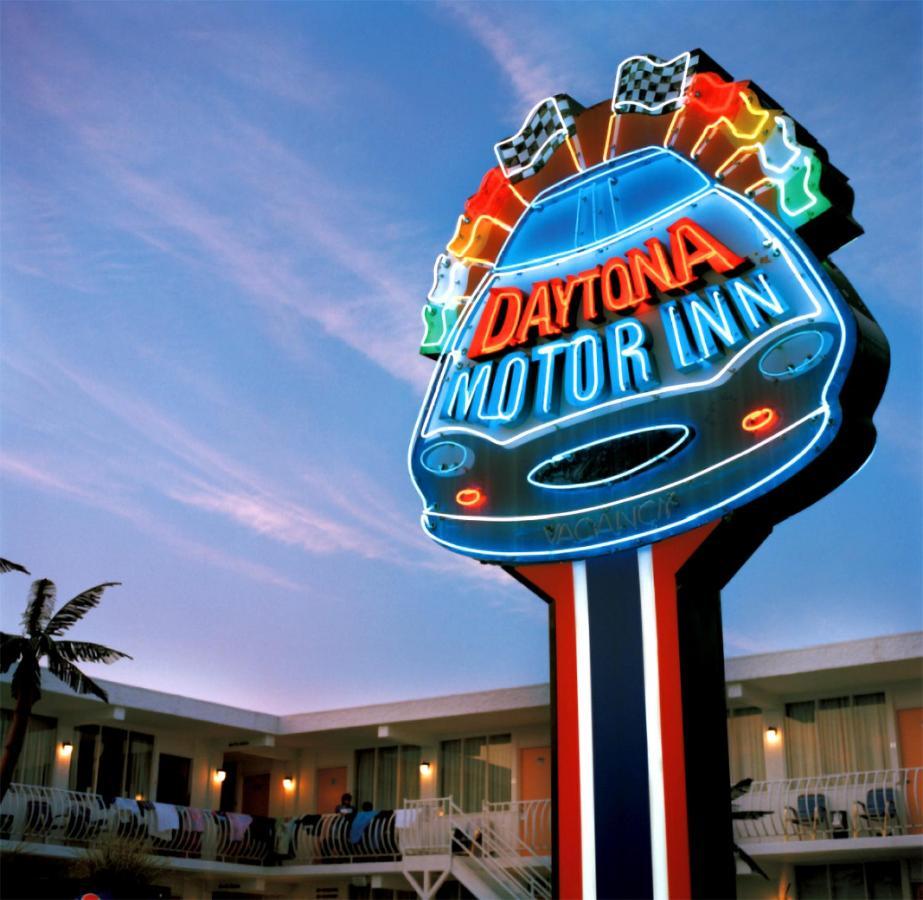 Daytona Inn And Suites Wildwood Exterior photo